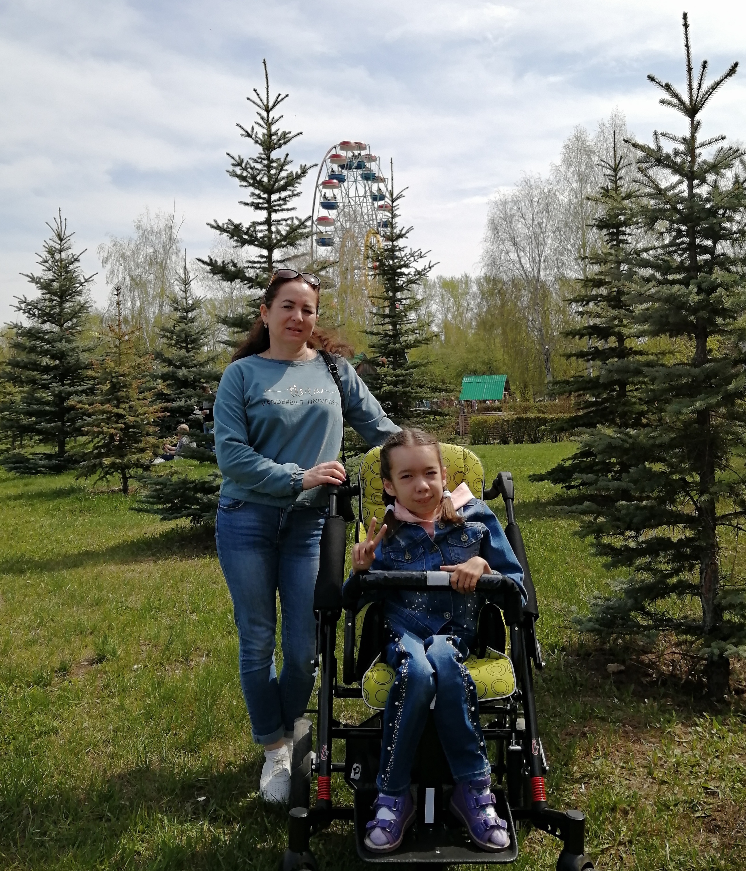 Даша Тимофеева с диагнозом СМА получила коляску